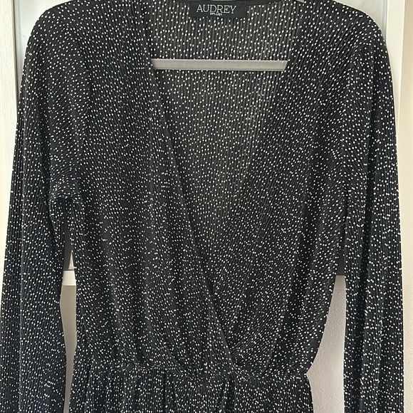 AUDREY 3+ 1 polka dot romper - Picture 2 of 4